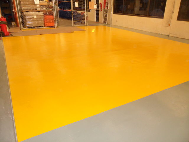 AREA DE ALMACEN COLOR AMARILLO CROMO, ACABADO SEMI MATE CASCARA DE NARANJA